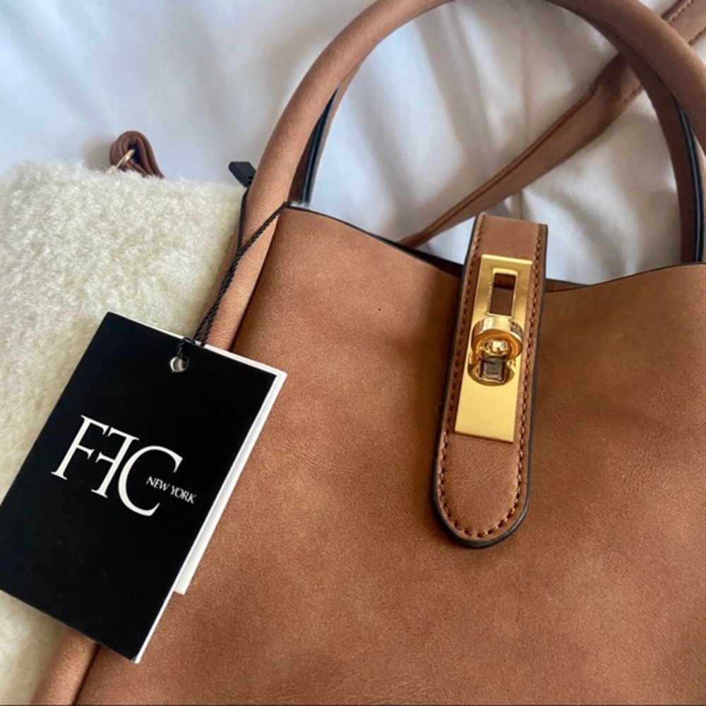 COPY - FFC Lydia Faux Sheep Fur Handbag NWT - Picture 2 of 9